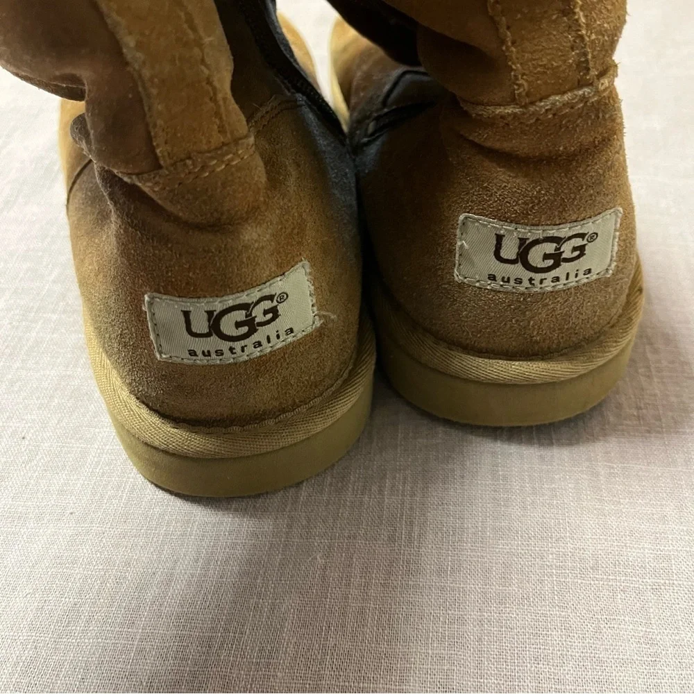 UGG Australia Tan Suede Midi Boots Shearling interior Women’s Size 5